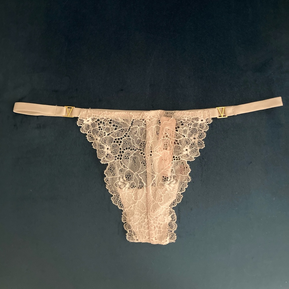 VS Very Sexy Lace V String